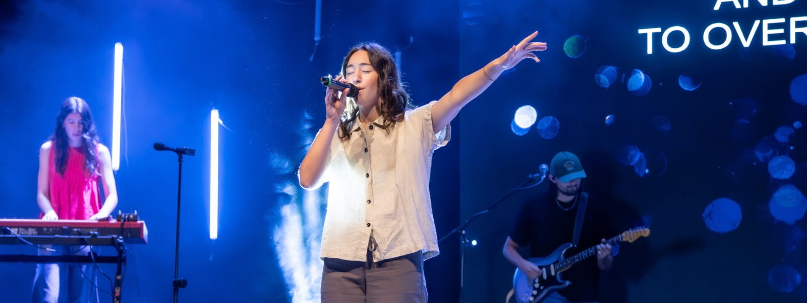 student-led worship at chapel